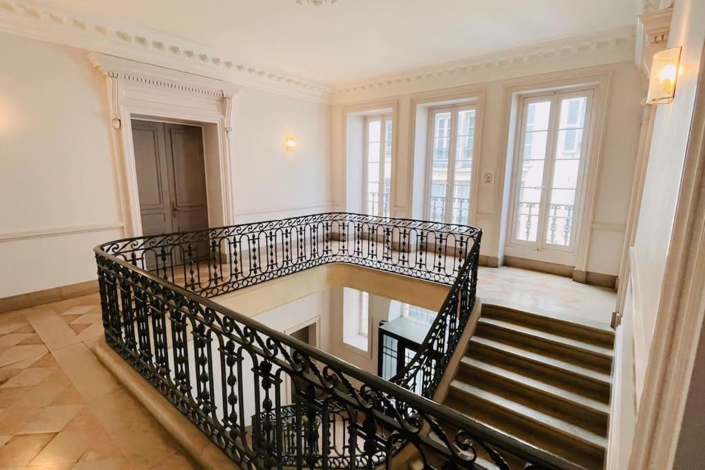 De Luxe 3 Etoiles Au Coeur De *